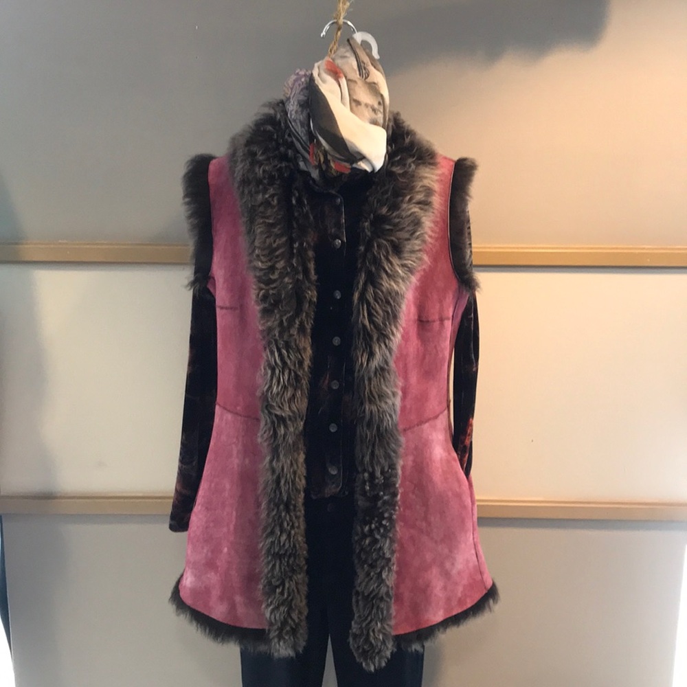 Roncarati shearling vest in beautiful pink color!